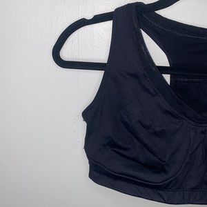 🎱Black Athleta Sports Bra!